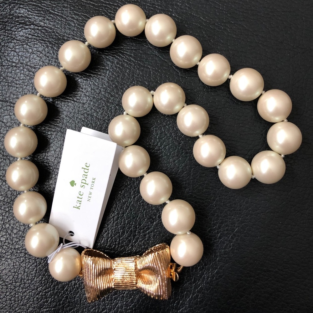Kate Spade “All Wrapped up in Pearls” Necklace